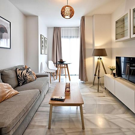Love Rent4 Malaga Rene Экстерьер фото