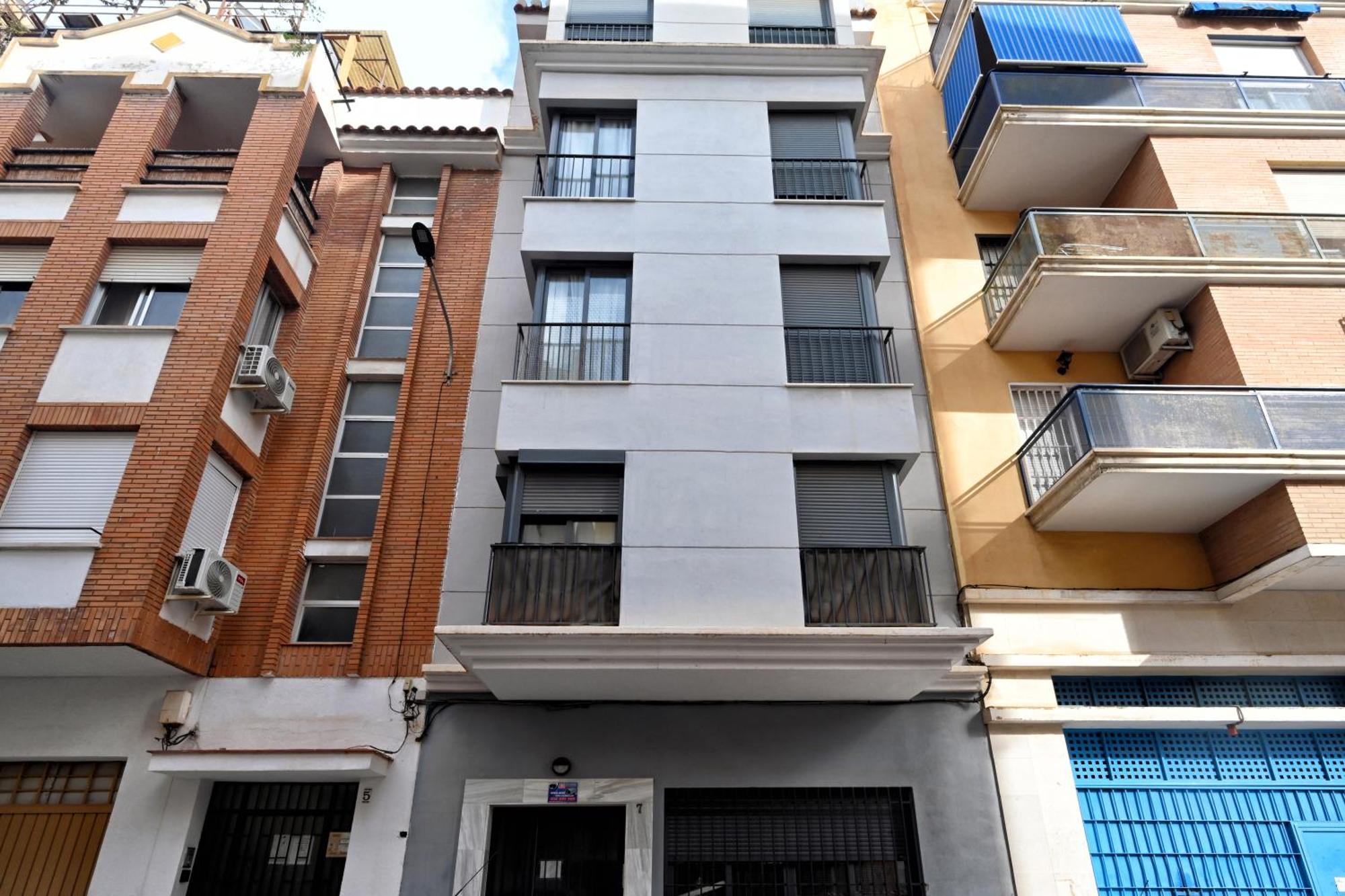 Love Rent4 Malaga Rene Экстерьер фото